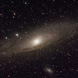 M 31 + M 32 + M 110, la galaxie d'Andromède