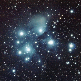 M 45, l'amas des Pléiades