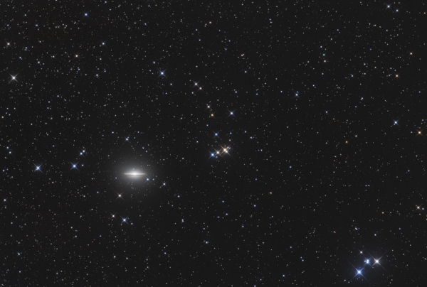 M 104, la galaxie du sombrero